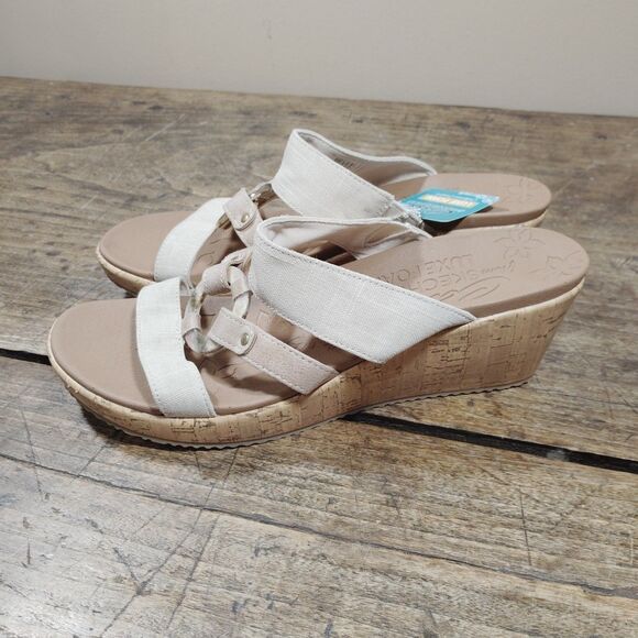 Skechers Sz 12 Sandals Cream Wedge Shoes Cali NWT Luxe Foam 32953 - Picture 4 of 10